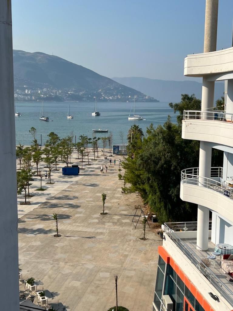Sea View Apartment In Vlorë Eksteriør billede